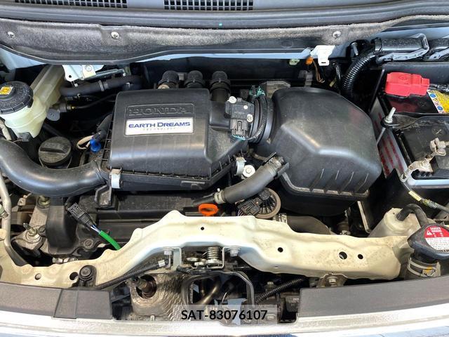 Honda N-WGN 2016-09 8279473-17