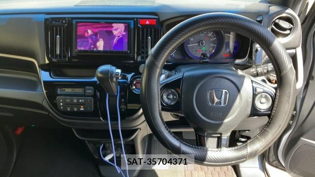 Honda N-WGN 2018-10 8280594-16