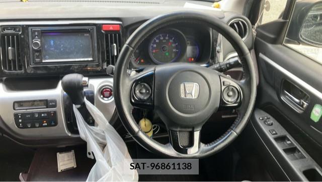 Honda N-WGN 2014-03 8280881-16