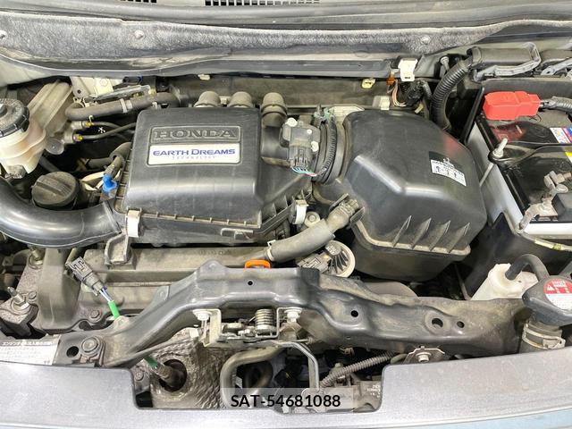 Honda N-WGN 2014-02 8284513-17