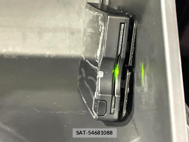 Honda N-WGN 2014-02 8284513-6