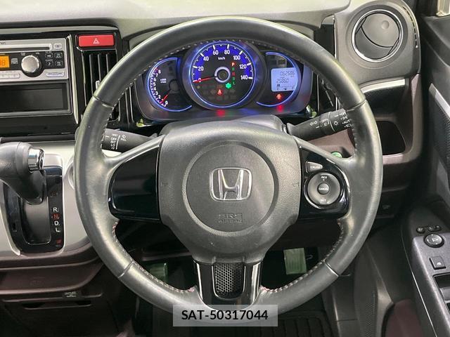 Honda N-WGN 2013-12 8284916-10