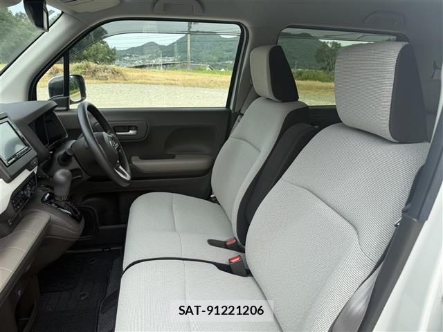 Honda N-WGN 2021-11 8278710-13