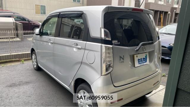 Honda N-WGN 2014-05 8281505-13