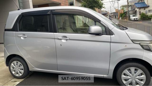 Honda N-WGN 2014-05 8281505-3