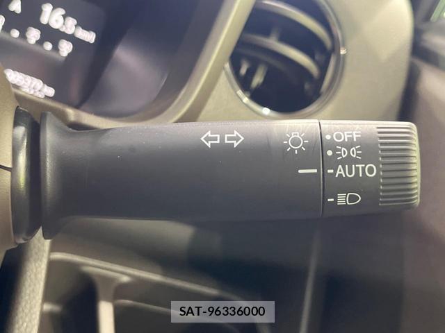 Honda N-WGN 2025-09 8284743-6