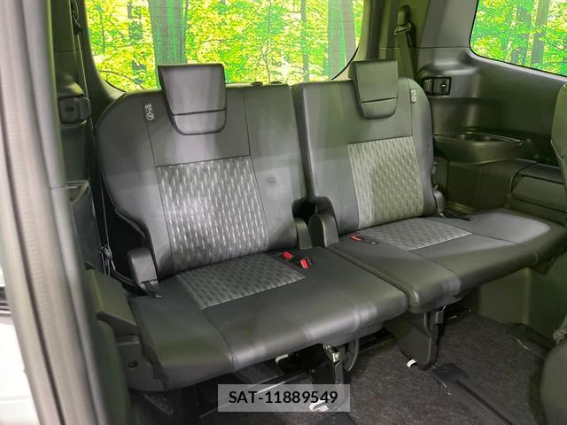 Toyota NOAH 2026-03 8276692-9
