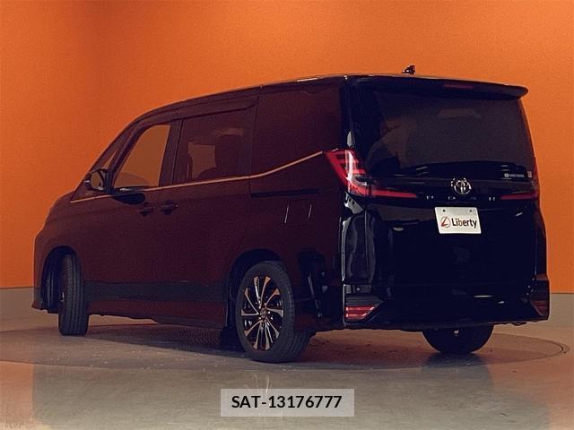 Toyota NOAH 2024-10 8276748-10