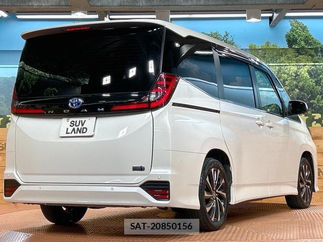 Toyota NOAH 2023-04 8277219-16