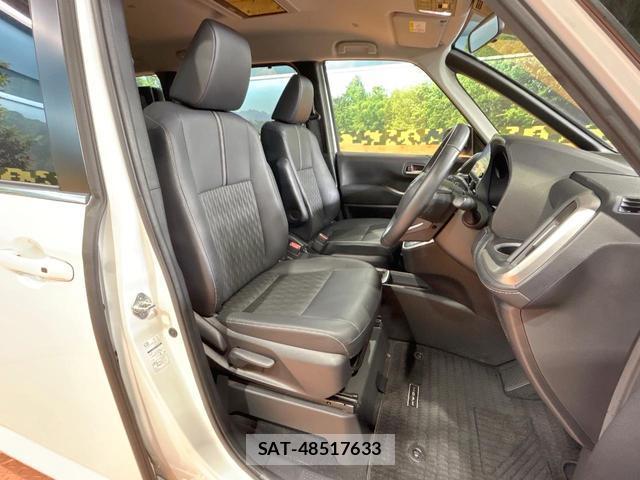 Toyota NOAH 2023-03 8277221-7