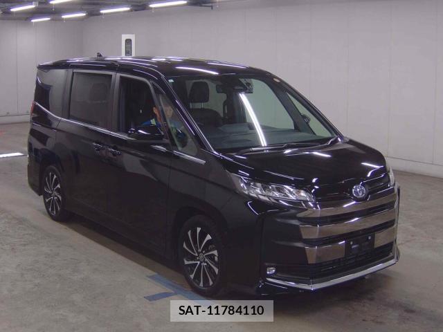 Toyota NOAH 2023-07 8277427-0