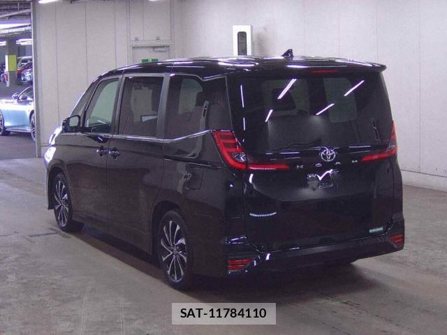 Toyota NOAH 2023-07 8277427-1