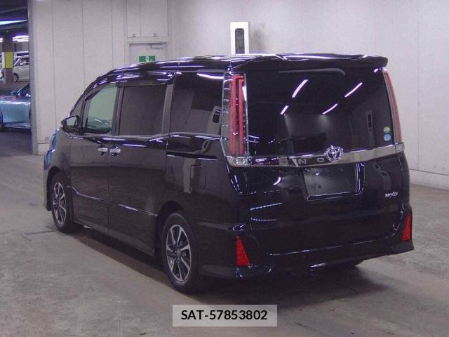 Toyota NOAH 2019-09 8277475-1