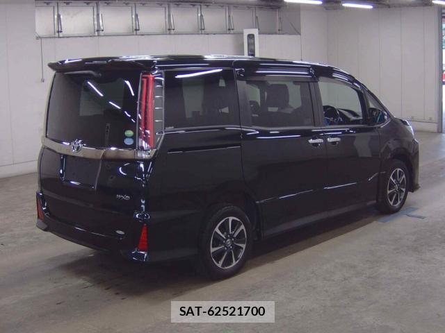 Toyota NOAH 2019-08 8277478-4