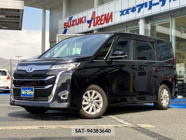 Toyota NOAH 2023 8277567-0