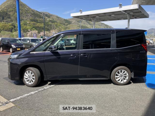 Toyota NOAH 2023 8277567-3