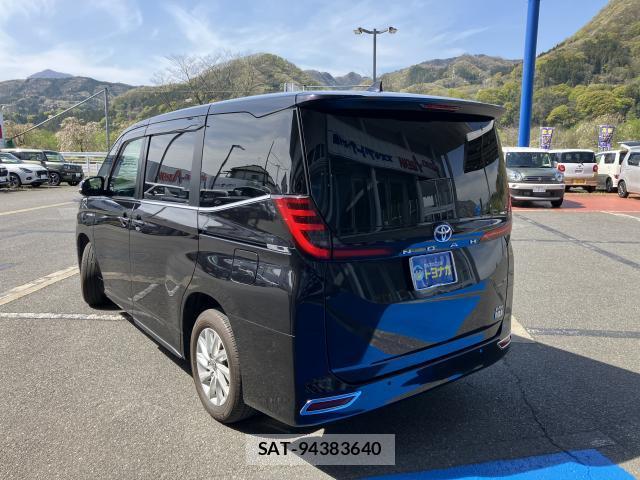 Toyota NOAH 2023 8277567-5