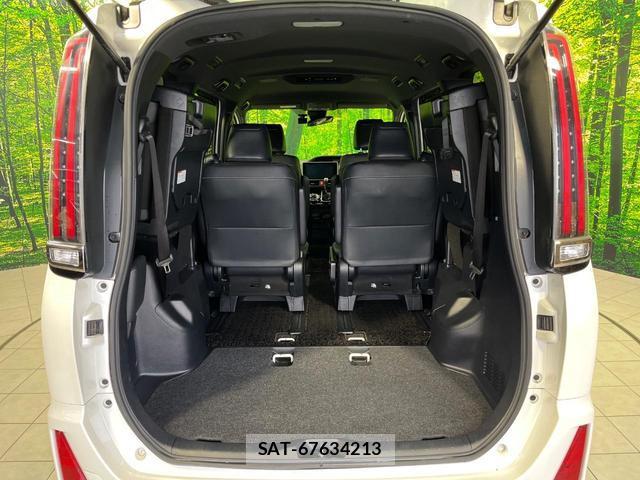 Toyota NOAH 2018-09 8278009-10