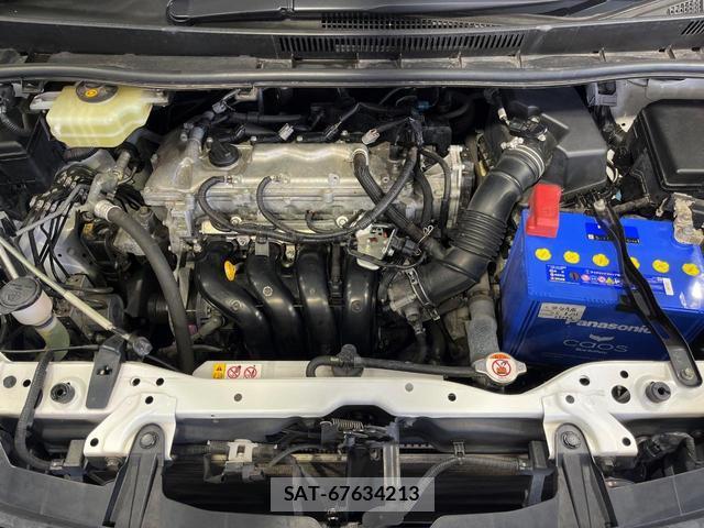 Toyota NOAH 2018-09 8278009-17