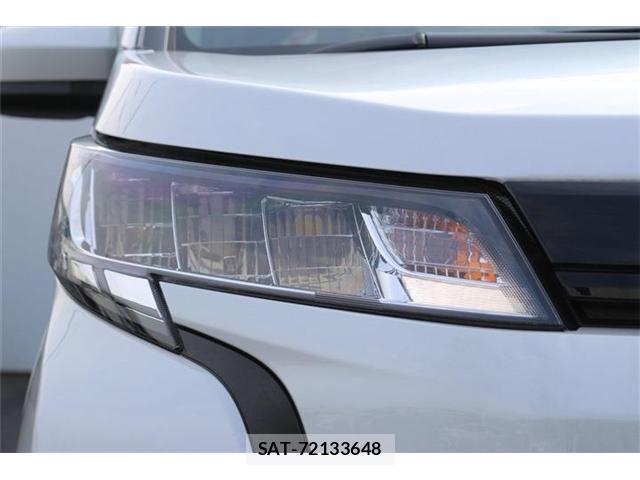 Toyota NOAH 2025-05 8278088-10