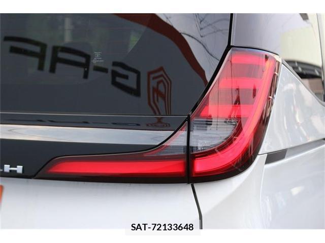 Toyota NOAH 2025-05 8278088-11