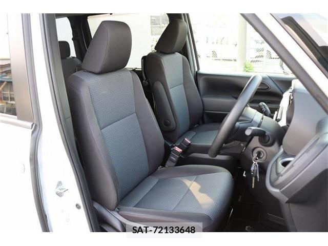 Toyota NOAH 2025-05 8278088-13