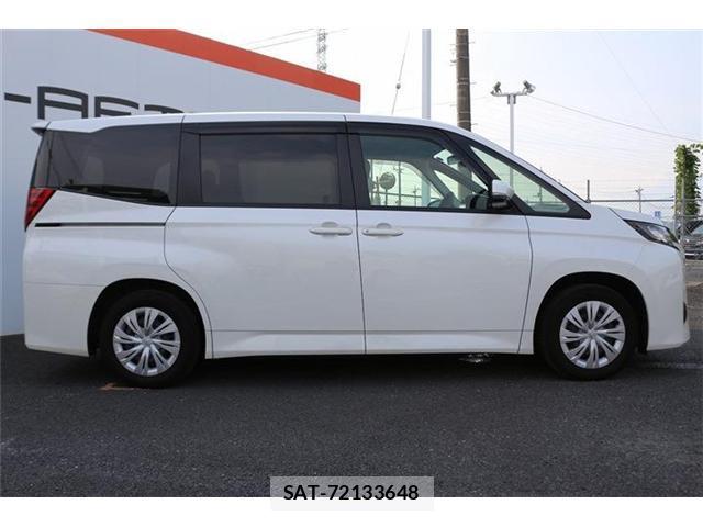Toyota NOAH 2025-05 8278088-7