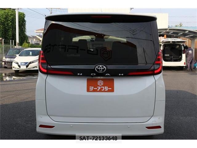 Toyota NOAH 2025-05 8278088-8