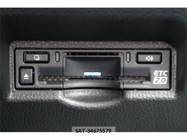Toyota NOAH 2023-03 8278099-5