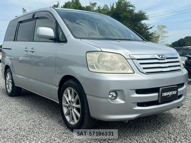 Toyota NOAH 2003-06 8278128-2