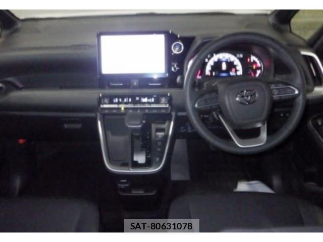 Toyota NOAH 2023-03 8278225-2