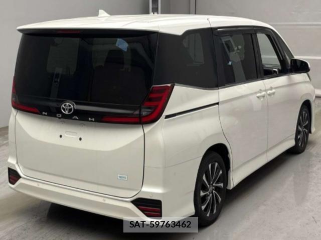 Toyota NOAH 2023-03 8278375-4