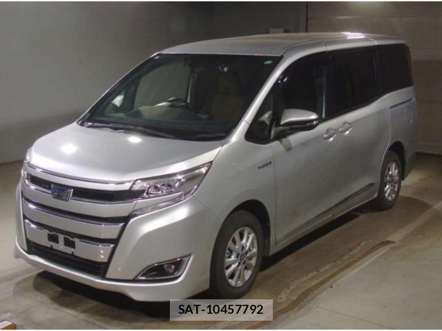 Toyota NOAH 2019-09 8278443-0
