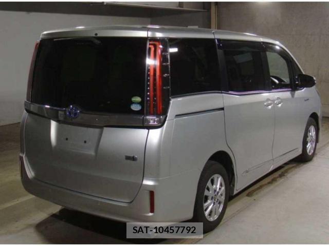 Toyota NOAH 2019-09 8278443-1