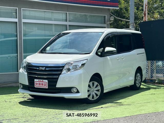Toyota NOAH 2016-03 8278749-15