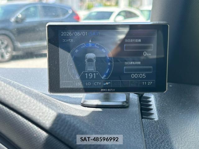 Toyota NOAH 2016-03 8278749-8