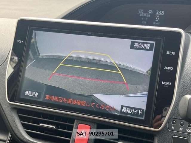 Toyota NOAH 2016-10 8278813-3