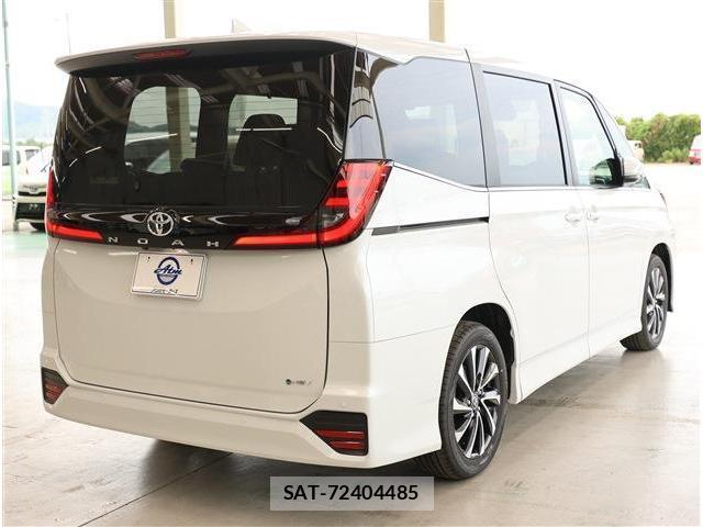 Toyota NOAH 2026-05 8279066-6