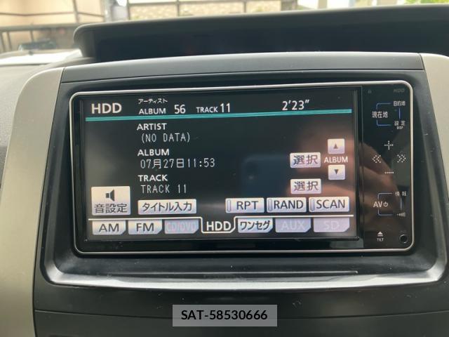 Toyota NOAH 2009-11 8279710-19