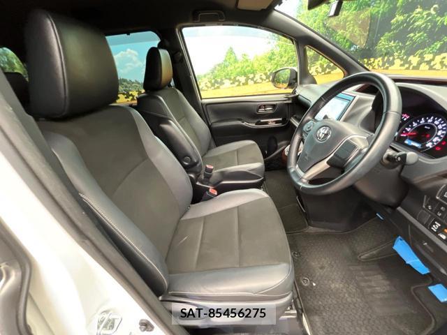 Toyota NOAH 2020-01 8279791-7