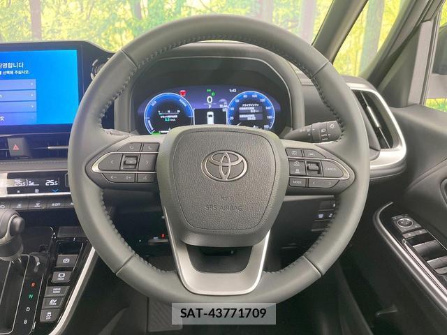Toyota NOAH 2026-06 8279974-11