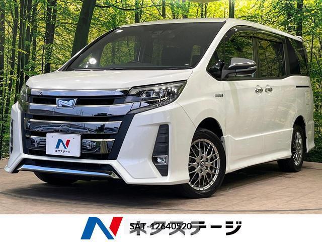 Toyota NOAH 2017-07 8280089-0