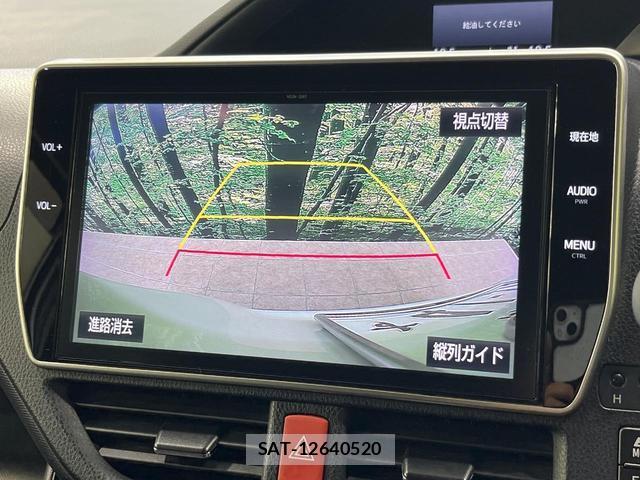Toyota NOAH 2017-07 8280089-3