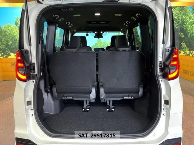 Toyota NOAH 2025-02 8280199-10