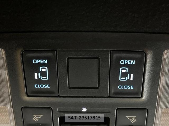 Toyota NOAH 2025-02 8280199-5