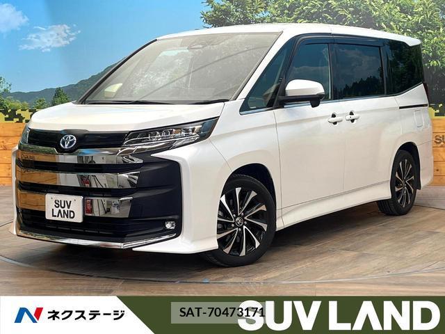 Toyota NOAH 2022-09 8280219-0