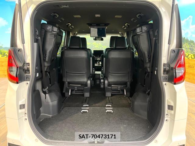 Toyota NOAH 2022-09 8280219-10