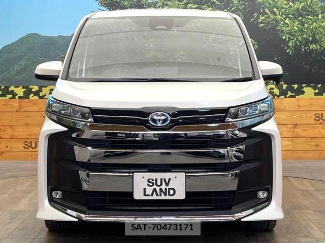 Toyota NOAH 2022-09 8280219-14
