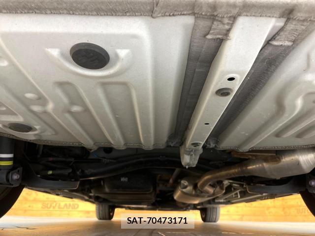 Toyota NOAH 2022-09 8280219-18
