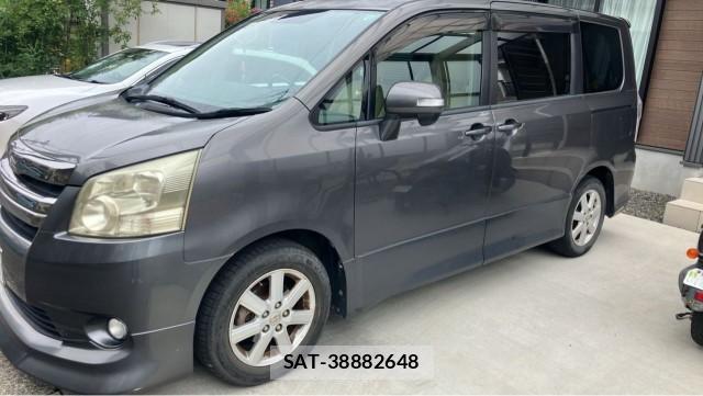 Toyota NOAH 2009-07 8280712-10